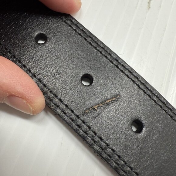 Frye Black Leather Belt 35mm Genuine Pull Up Adjustable Buckle Classic Size 36 - Picture 4 of 7